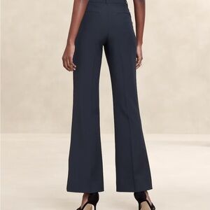 Banana Republic Sculpted Stretch petite 4